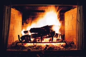 Warm gas fireplace
